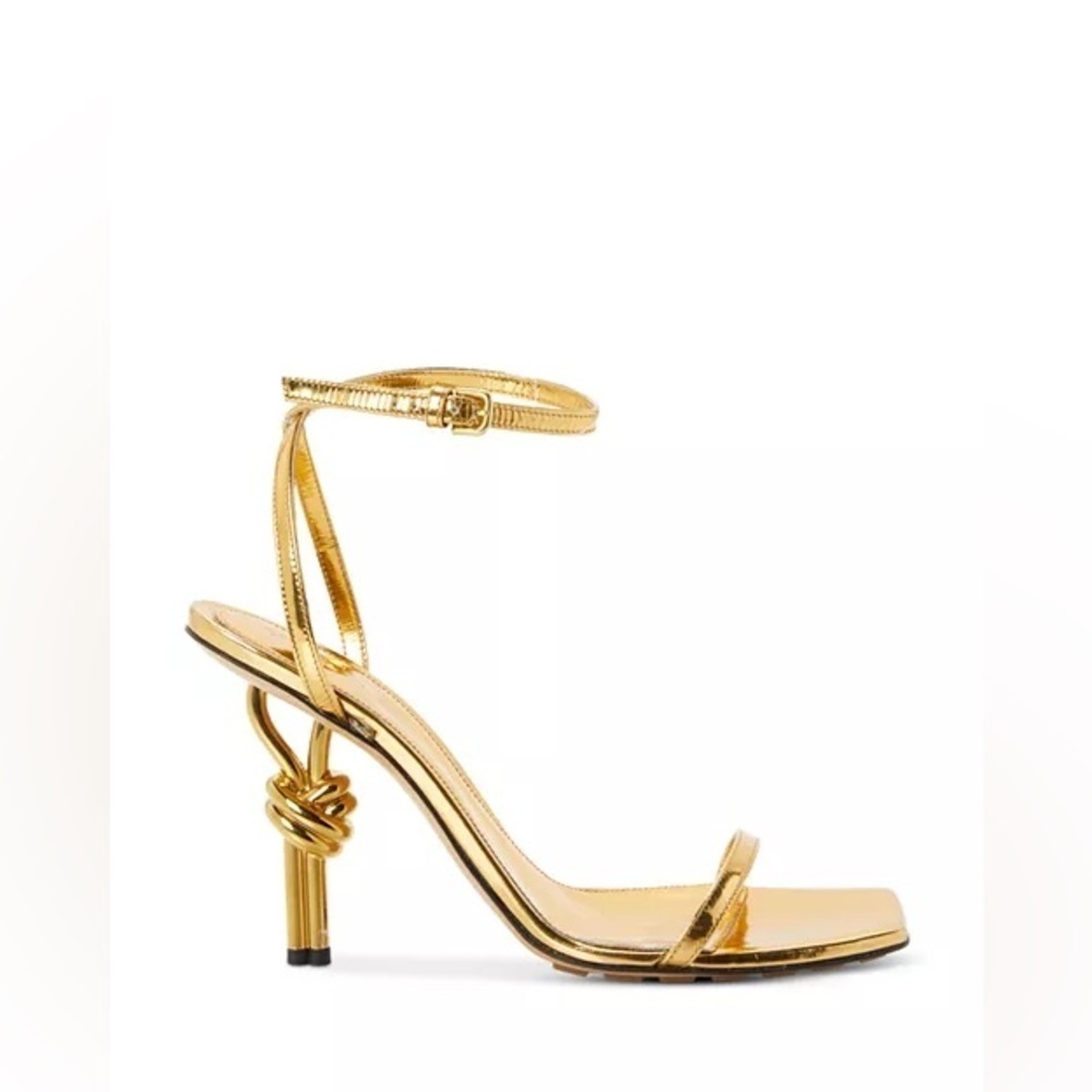 Bottega Veneta
Women's High Heel Knot Sandals - Picture 3 of 16